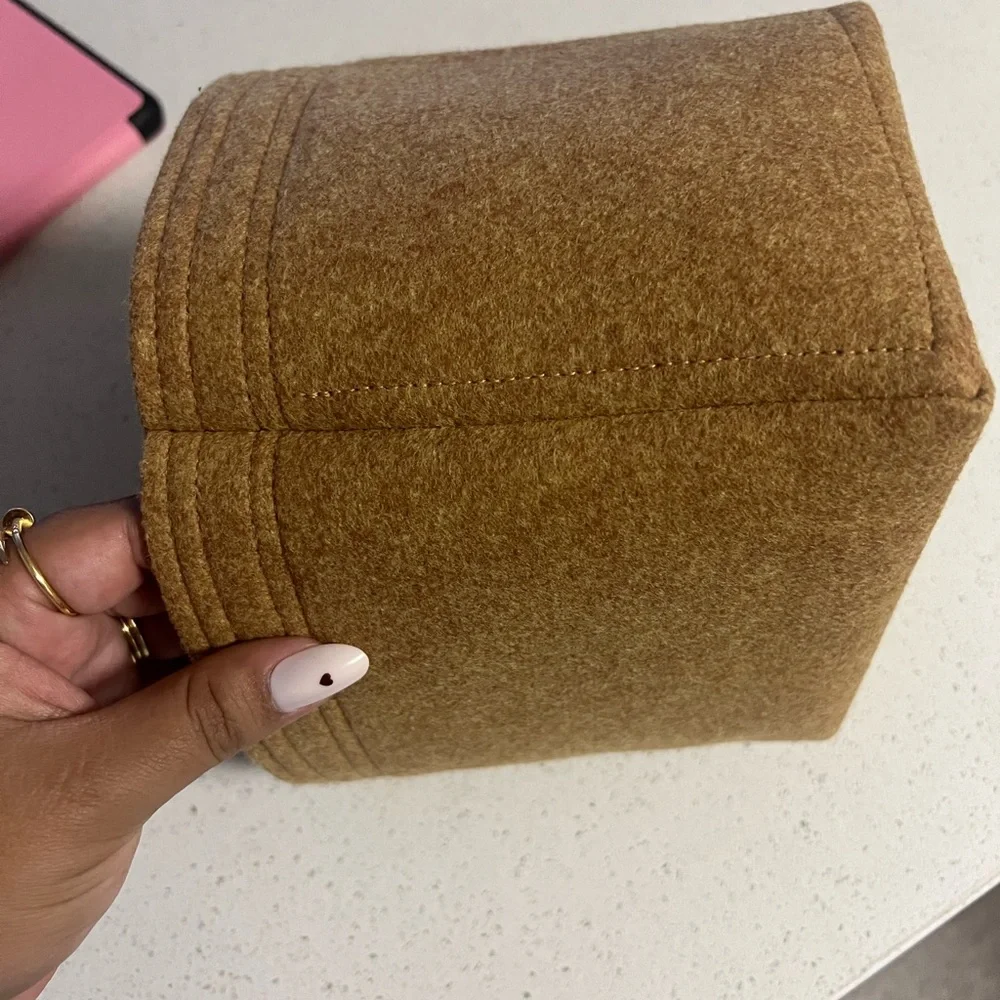 Wool Felt Foldable Organizer Pouch - Camel